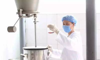 霸气了！为了好产品，这里进口珍贵生物原料，健康产品研发